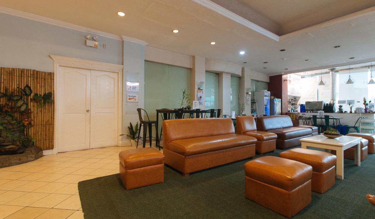 Reddoorz @ Manila Airport Hotel Paranaque City Exterior photo